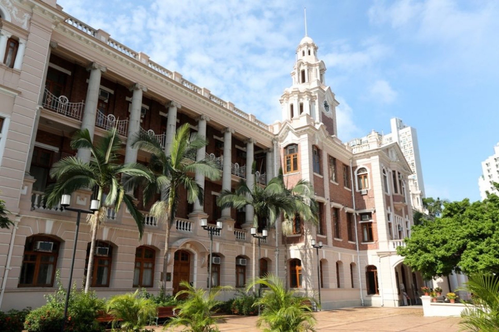 研究生 / 博士申請：香港大學本部大樓